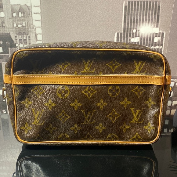 Authentic Louis Vuitton Monogram Compiegne Bag - Picture 7 of 17